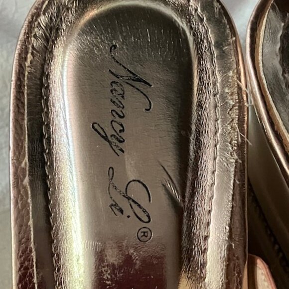 Nancy Li Sandals - Picture 2 of 10